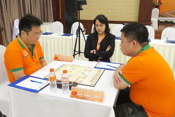 Gay cấn cuộc chiến vào tứ kết tại Giải Cờ tướng quốc tế Phương Trang 2023 - Anh 1