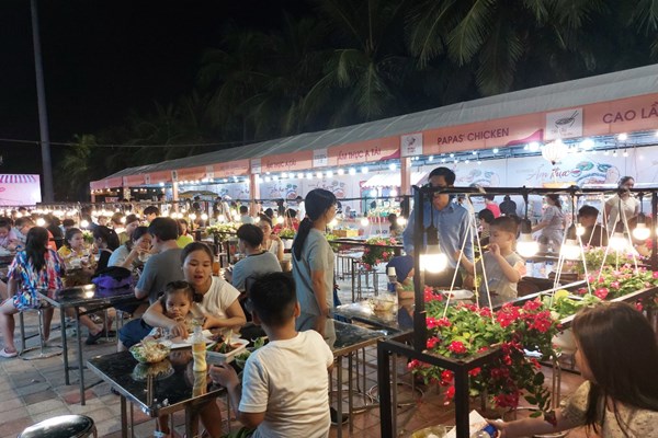 Đà Nẵng: Kỳ vọng du lịch sẽ phục hồi mạnh mẽ - Anh 1