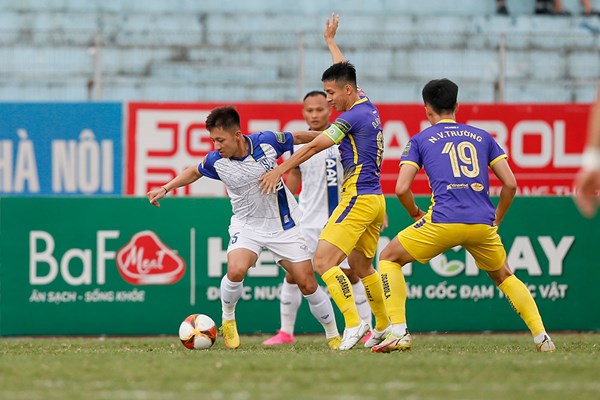 VFF yêu cầu các CLB ngăn chặn kịp thời mọi biểu hiện tiêu cực, các hành vi thiếu trung thực, dàn xếp trận đấu - Anh 1