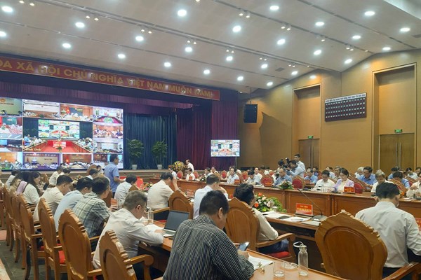 Triển khai thực hiện các chương trình mục tiêu quốc gia: Trách nhiệm, tích cực, quyết liệt hơn nữa - Anh 5