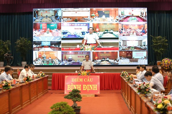 Triển khai thực hiện các chương trình mục tiêu quốc gia: Trách nhiệm, tích cực, quyết liệt hơn nữa - Anh 1