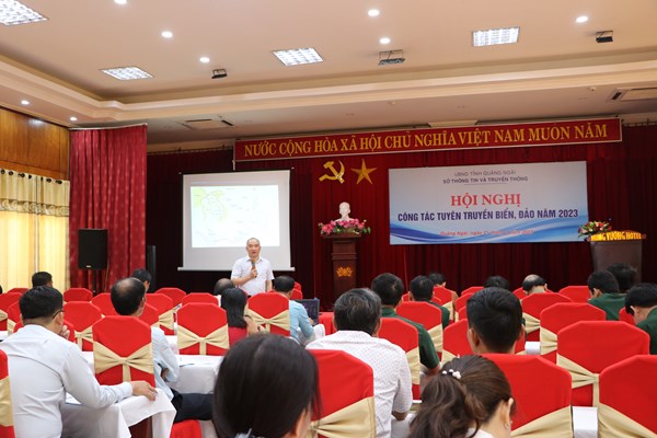 Quảng Ngãi tuyên truyền, phổ biến những kiến thức pháp luật quốc tế và trong nước về biển đảo - Anh 1