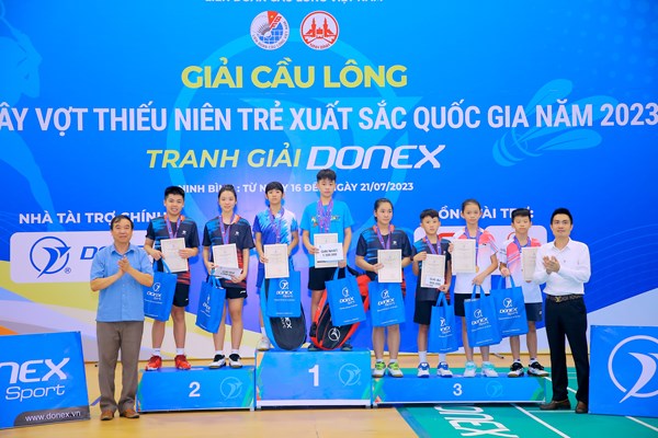 Bế mạc Giải Cầu lông các cây vợt thiếu niên trẻ xuất sắc quốc gia 2023 - Anh 3