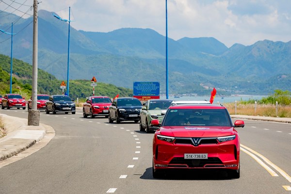 300 xe VinFast tham dự Wonder Trip 2023 – Sự kiện offline xe Việt lớn nhất từ trước tới nay - Anh 5