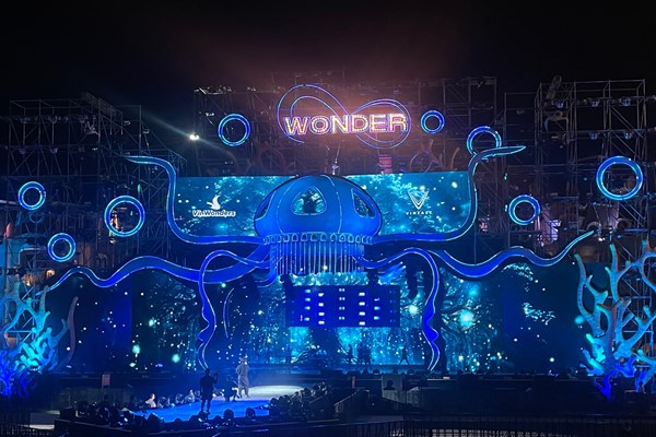 He lo san khau tong duyet 8Wonder cua Charlie Puth va dan sao Viet truoc gio G - Anh 13