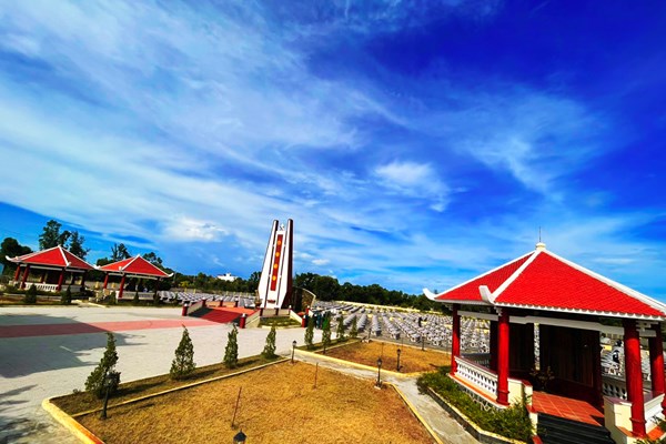Bản hùng ca trên vùng cát trắng - Anh 1