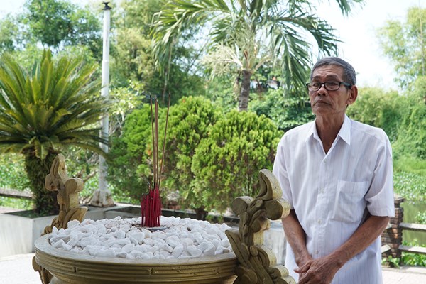 Xúc động về nơi 