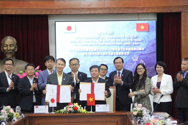 Bộ VHTTDL: Thỏa thuận hợp tác văn hóa và du lịch với tỉnh Wakayama (Nhật Bản) - Anh 1