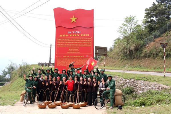 Đánh thức tiềm năng du lịch hoài niệm về nguồn (Bài cuối): Sớm xây dựng  đề án tổng thể - Anh 1