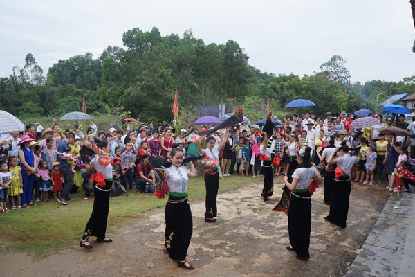 Về Làng trải nghiệm văn hóa truyền thống - Anh 1