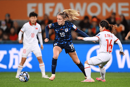 Tuyển nữ Việt Nam thi đấu cố gắng trong trận chia tay World Cup nữ 2023 - Anh 1