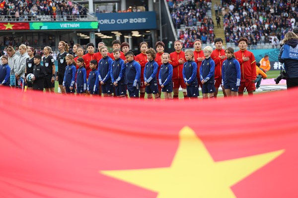 VFF gửi thư cảm ơn người hâm mộ sau hành trình World Cup của tuyển nữ Việt Nam - Anh 1