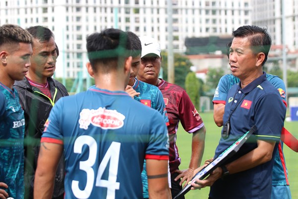 U23 Việt Nam thắng trận trước giải Đông Nam Á - Anh 1