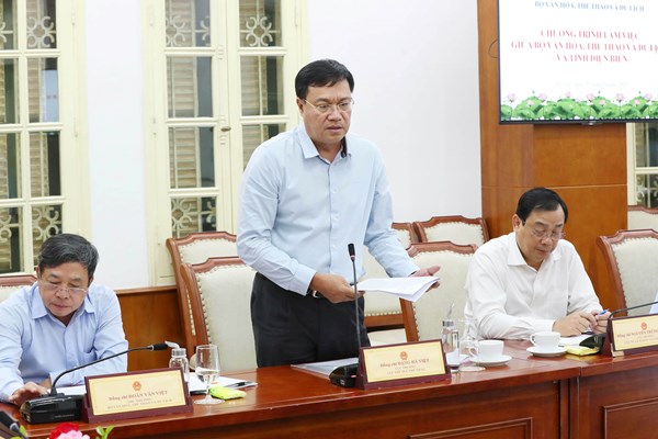 Bộ trưởng Nguyễn Văn Hùng: Điện Biên đã dựa trên sức mạnh mềm của văn hoá để đạt và vượt nhiều chỉ tiêu đặt ra - Anh 7