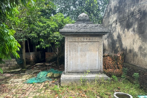 Về bài hai tấm bia đá cổ tại Thanh Hóa bị “bỏ rơi”: Khẩn trương kiểm tra, xác minh và có văn bản trả lời Báo Văn Hóa - Anh 2