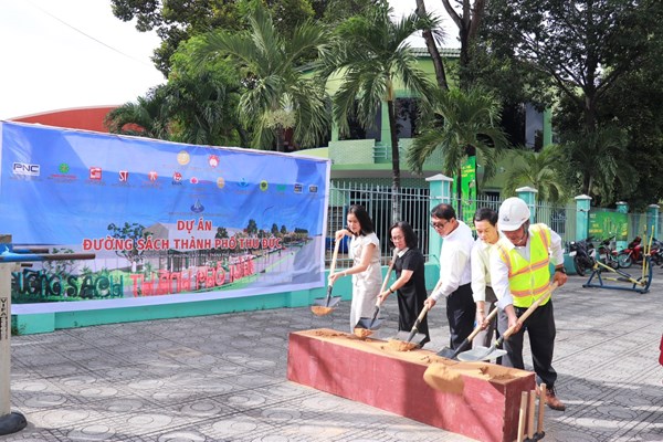 Chính thức khởi công dự án Đường sách thành phố Thủ Đức - Anh 1