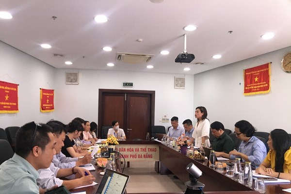 Kiểm tra công tác chấp hành các quy định pháp luật về hoạt động nghệ thuật biểu diễn và văn học - Anh 1