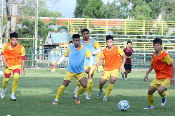 U23 Việt Nam tập buổi đầu tiên tại Rayong - Anh 1