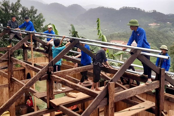 Người dân vùng tâm lũ Mù Cang Chải vực dậy sau thiên tai - Anh 1