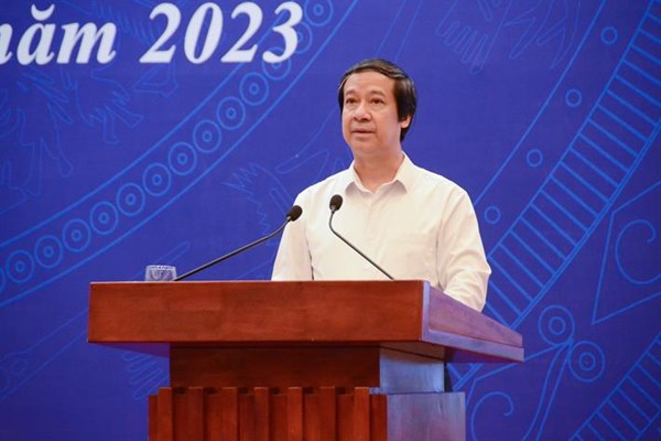 Thủ tướng: Xây dựng, bổ sung chế độ đãi ngộ phù hợp đối với ngũ giáo viên - Anh 3