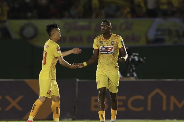 Bruno Cunha sắp cập bến CAHN? - Anh 2
