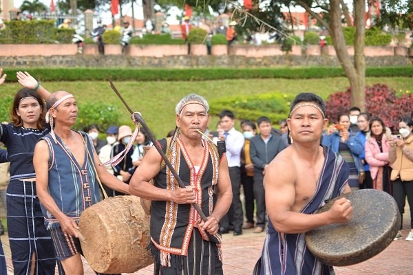 Đánh thức tiềm năng du lịch trên cao nguyên Djiring - Anh 2