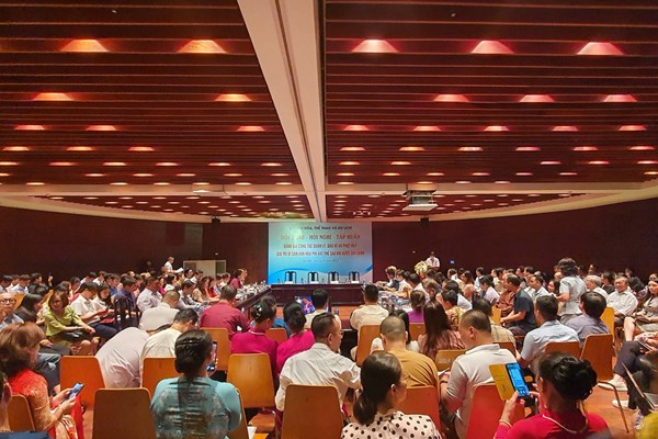 Phát huy giá trị di sản văn hóa phi vật thể sau ghi danh: Quảng bá di sản cần đúng cách - Anh 1