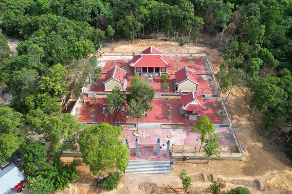 Hà Tĩnh: Khánh thành đền thờ anh hùng liệt sĩ tại hồ Kẻ Gỗ - Anh 3