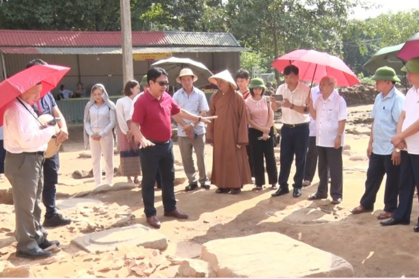 Khai quật khảo cổ học phát lộ kiến trúc tôn giáo thời Trần - Anh 2