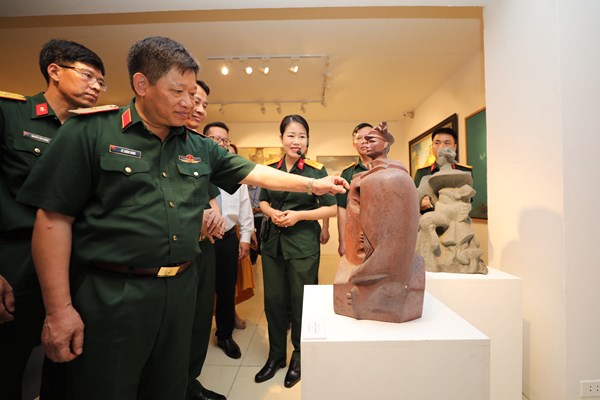 Triển lãm mỹ thuật 