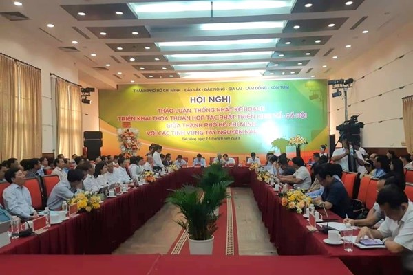 TP.HCM đồng hành cùng các tỉnh Tây Nguyên phát triển - Anh 1