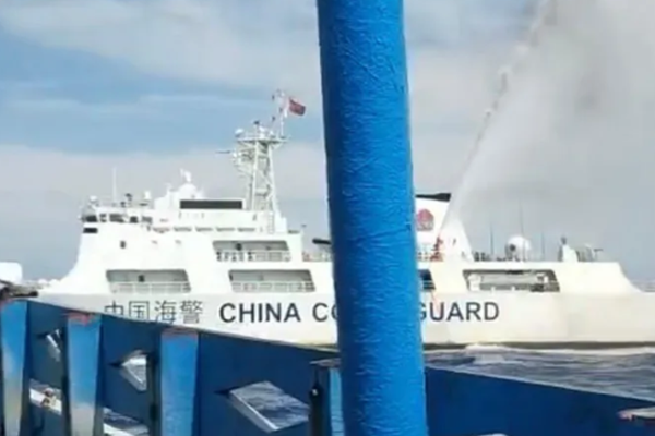 Xác minh, làm rõ vụ ngư dân Quảng Ngãi bị tàu lạ tấn công khi hành nghề trên vùng biển Việt Nam - Anh 2