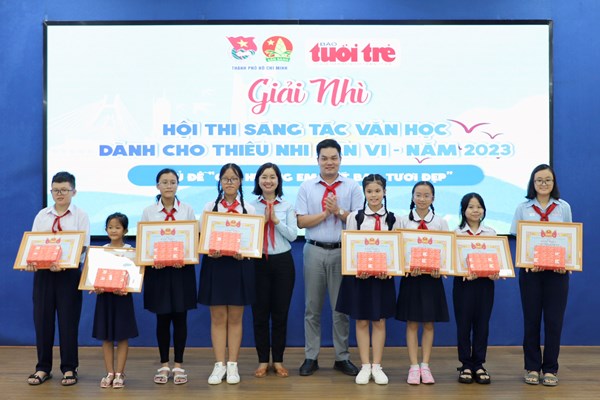 Hơn 5.300 tác phẩm tham gia hội thi “Quê hương em biết bao tươi đẹp” - Anh 2