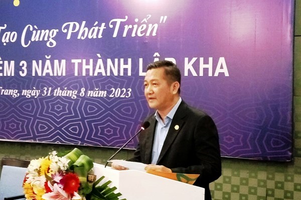 Tìm giải pháp thu hút khách du lịch đến Nha Trang - Anh 2