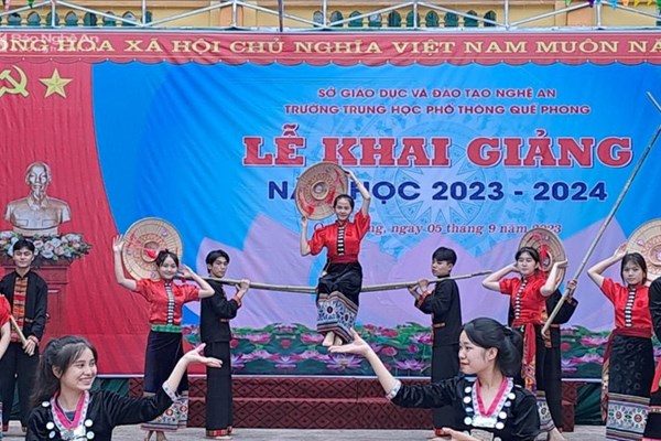 Năm học mới trên mọi miền Tổ quốc - Anh 3