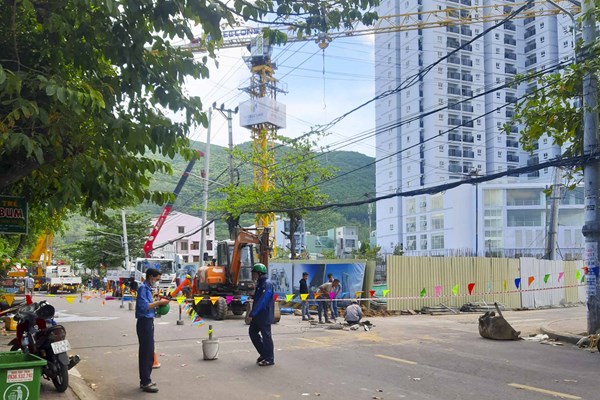 Bình Định: Xảy ra sụt lún đất ở tại dự án Chung cư TP Quy Nhơn - Anh 4