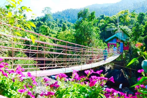 Quảng Ngãi: Các điểm du lịch vắng khách dịp lễ 2.9 - Anh 1