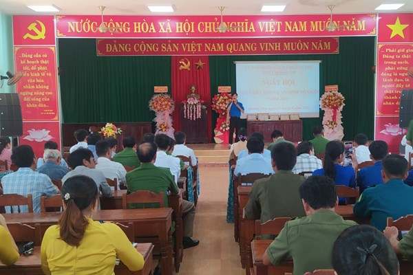 Kịp thời ngăn chặn vụ chuyển tiền cho “công an giả” - Anh 1