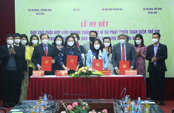 Bảo vệ quyền trẻ em trước nguy cơ bị bạo lực, xâm hại (Bài cuối): Cần sự chung tay của toàn xã hội - Anh 1