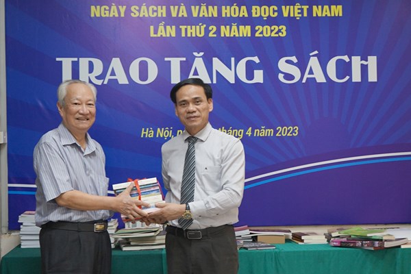 Ban hành Quy chế Giải thưởng phát triển văn hóa đọc - Anh 1