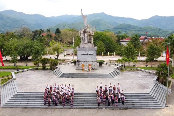 Quảng Ngãi triển khai thực hiện Chương trình tổng thể về phát triển văn hóa Việt Nam giai đoạn 2023 – 2025 - Anh 1
