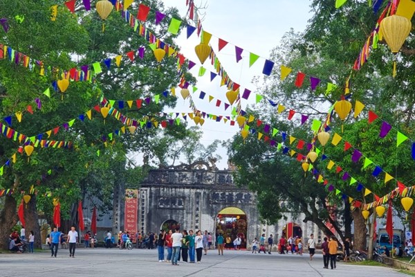 Nhiều chương trình đặc sắc tại Lễ hội mùa Thu Côn Sơn- Kiếp Bạc năm 2023 - Anh 1