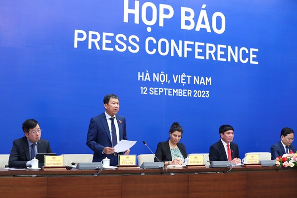 Hội nghị Nghị sĩ trẻ toàn cầu lần thứ 9: Thúc đẩy tôn trọng đa dạng văn hoá vì sự phát triển bền vững - Anh 2