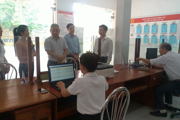 Thực hiện quy tắc ứng xử tại Hà Nội: Người dân được hưởng lợi - Anh 2