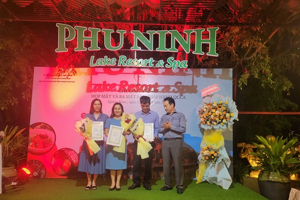 Trao chứng nhận 3 món ẩm thực tiêu biểu của tỉnh Quảng Nam - Anh 1