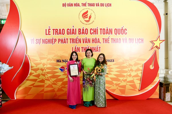 Thêm “sân chơi”, truyền cảm hứng cho các nhà báo chuyên về văn hóa - Anh 5
