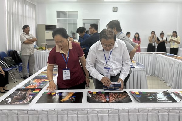 7.365 tác phẩm dự thi ảnh nghệ thuật “Phụ nữ với cuộc sống” lần thứ XVII - Anh 1