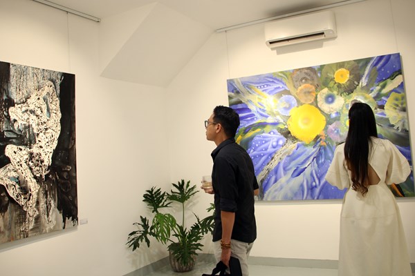 Khai mạc triển lãm “Thiên nhiên - Câu chuyện tình yêu” - Anh 1