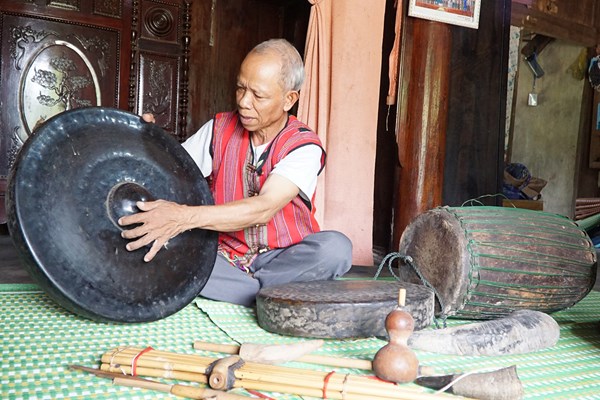 Già làng gìn giữ, lan tỏa văn hóa đồng bào Pa Cô - Anh 2