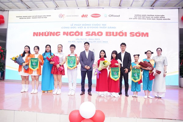 Phát động cuộc thi “Thắp sáng những ngôi sao buổi sớm” - Anh 3